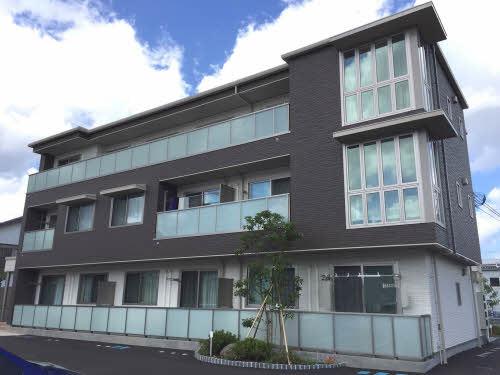 ＥＭＩＮＡ（103） 外観