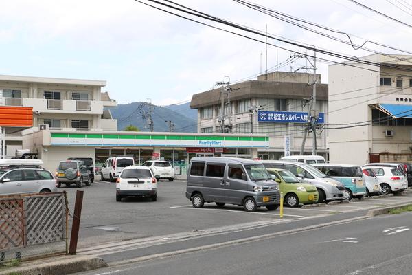 ファミリーマート松江西川津店：1009m