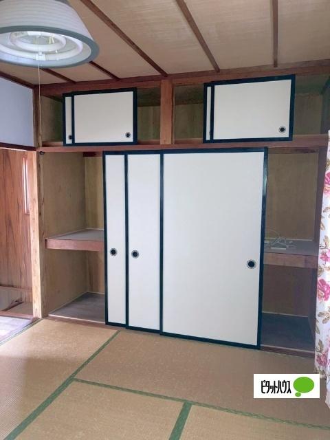 八雲台貸家（1） 収納