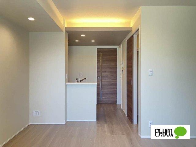 チェルシー　西津田　Ｗｅｓｔ（101） リビング