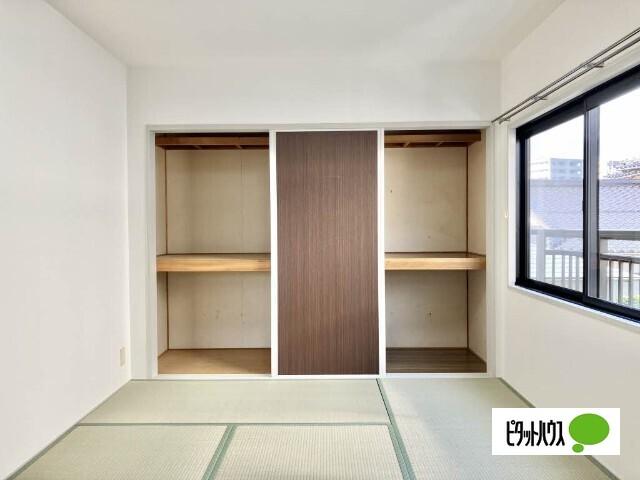 コーポ中的場　Ⅲ棟（207） 収納