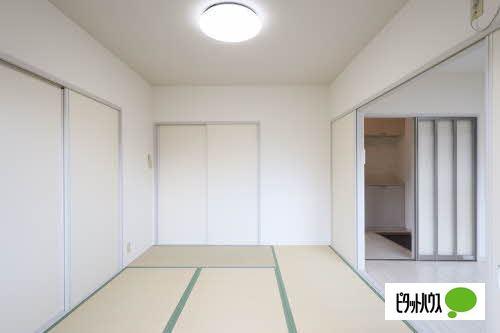 コーポ中的場　Ⅲ棟（206） 収納