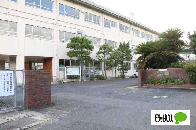 松江市立法吉小学校：931m