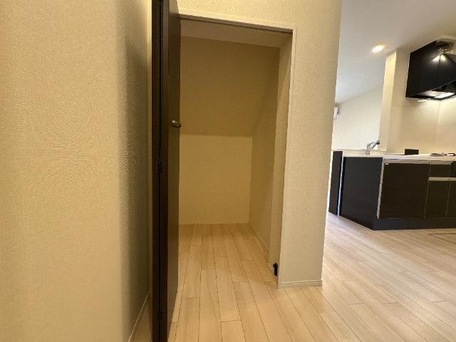 Ｎ・Ｆ−ＢＡＳＥ 部屋画像