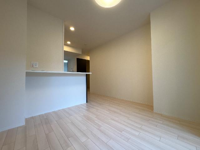 Ｎ・Ｆ−ＢＡＳＥ 部屋画像