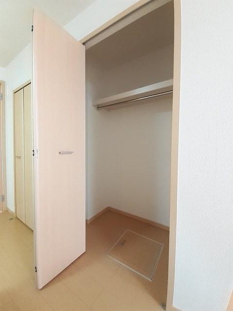 トリオコマンド（102） 収納