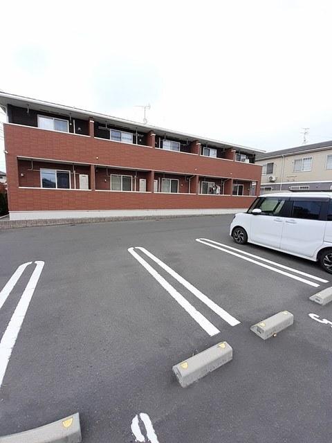 デーア（101） 駐車場