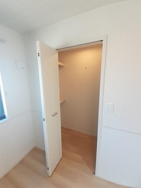 ラフィーネロジュマンⅢ（101） 収納