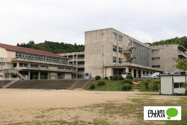 松江市立第四中学校：1447m