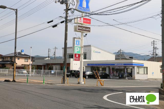 ローソン東出雲錦新町店：334m