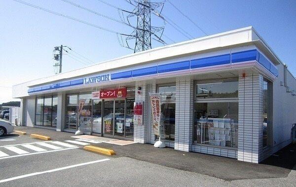 ローソン坂本町店：700m