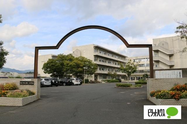松江市立第二中学校：1547m