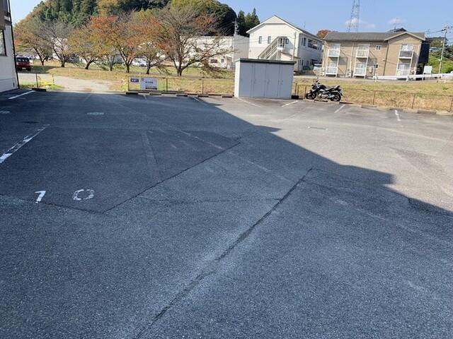 パルテール（103） 駐車場