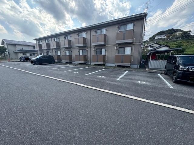 ハーヴェスト（106） 駐車場