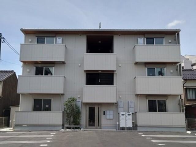 ロイヤルステージ横浜町（302） 外観