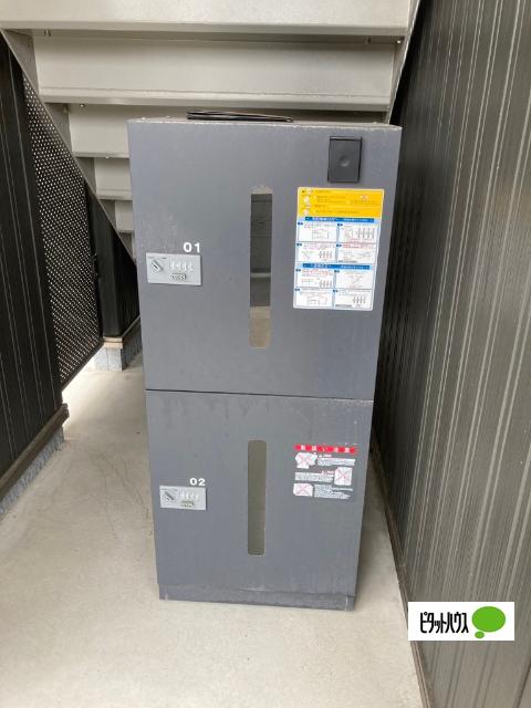 ウォルナット東朝日町（102） エントランス