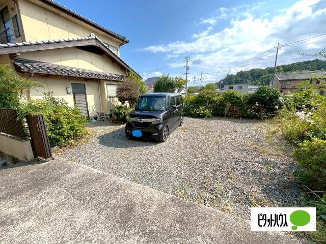 比津町6DDK　2世帯住宅 駐車場