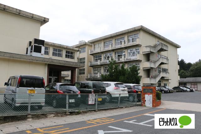 松江市立川津小学校
