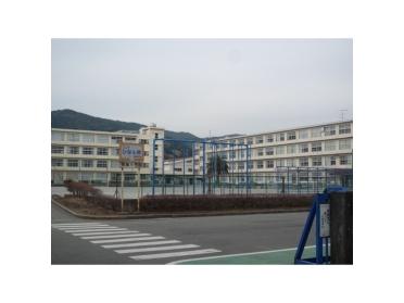 静岡市立服織小学校：2700m