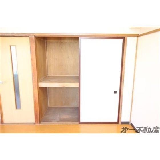 亀鶴ビル 収納