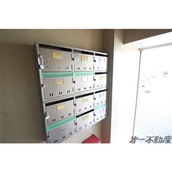 亀鶴ビル 部屋画像
