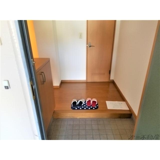 ピュアM（102） 玄関