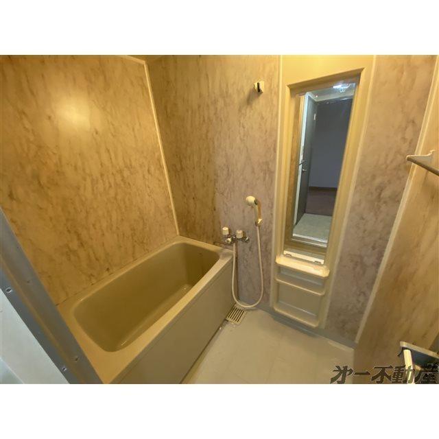 シュヴェスター・（302） 部屋画像