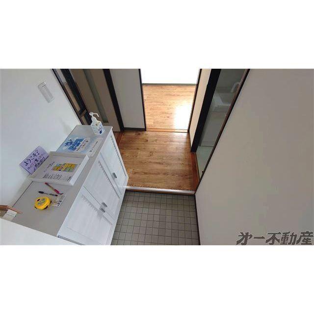 ビューネ松富Ⅰ・（305） 玄関