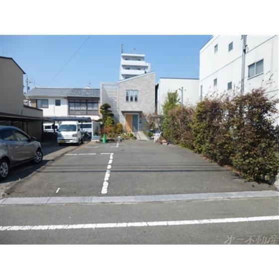 梅屋町石井駐車場（2） 部屋画像