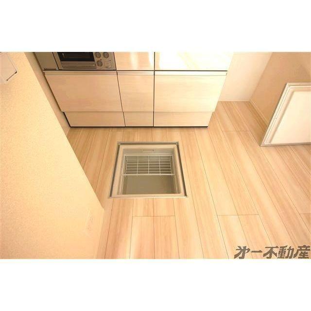 SERENOM（ｾﾚﾉﾑ）（102） 部屋画像