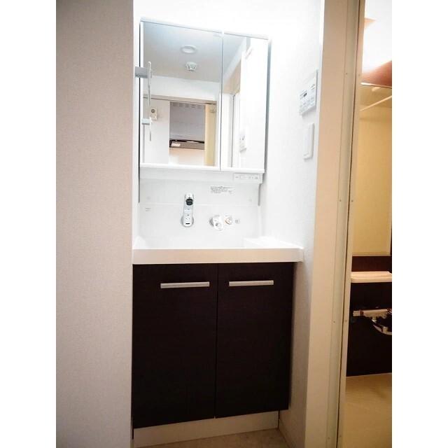 モデラート（303） 部屋画像