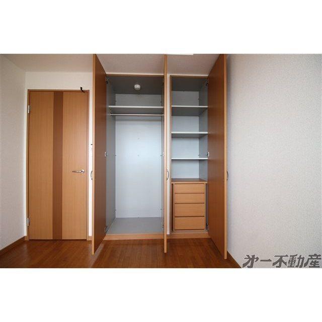 ロジュモ（ＬＯＧＥＭＥＮＴ）（303） 収納