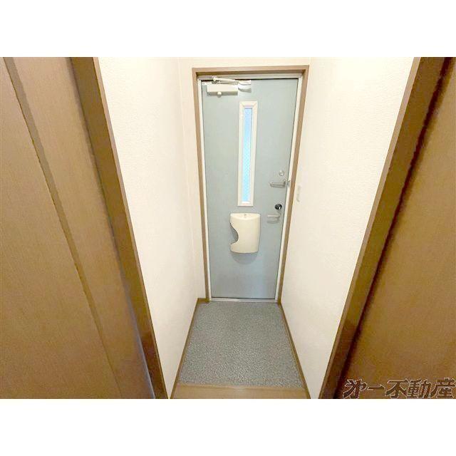 ウィルモア壱番館（101） 玄関