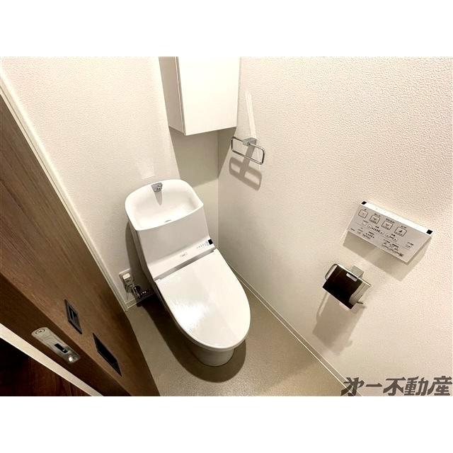 オブリージュ三番町レジデンス（RJ403） トイレ