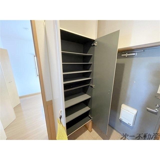 シェーン・ベルク安東（401） 部屋画像