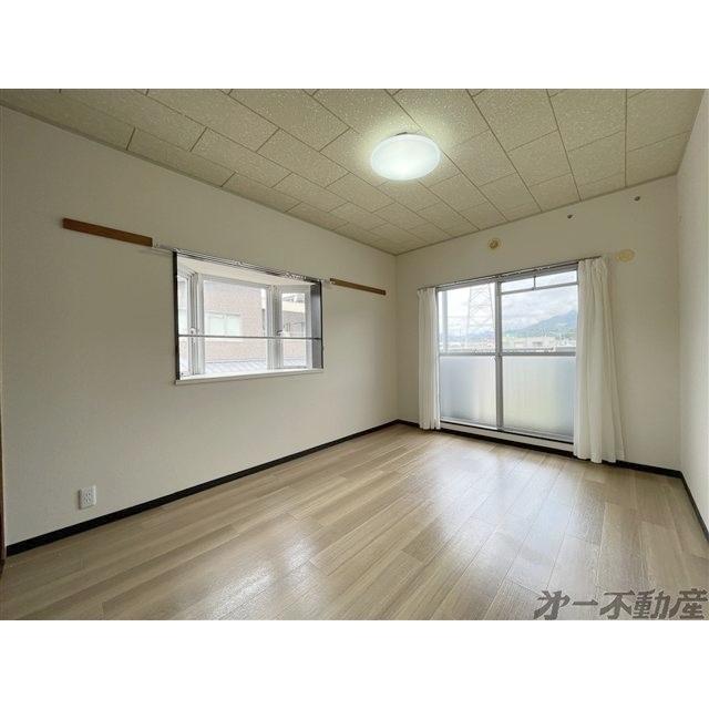 ビューネ松富Ⅱ・（305） 部屋画像