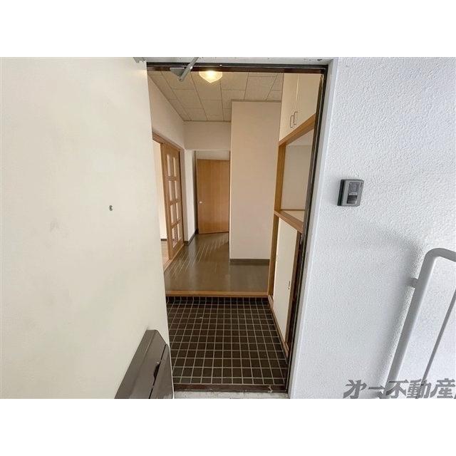 ビューネ松富Ⅱ・（305） 玄関