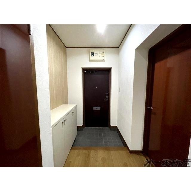 ソレアード沓谷 玄関