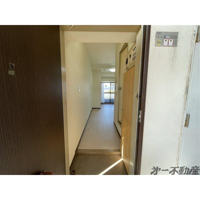 朝日プラザ静岡南安倍（502） 玄関