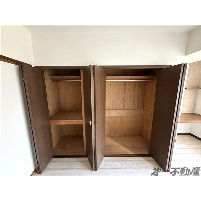 レジデンス両替町 収納