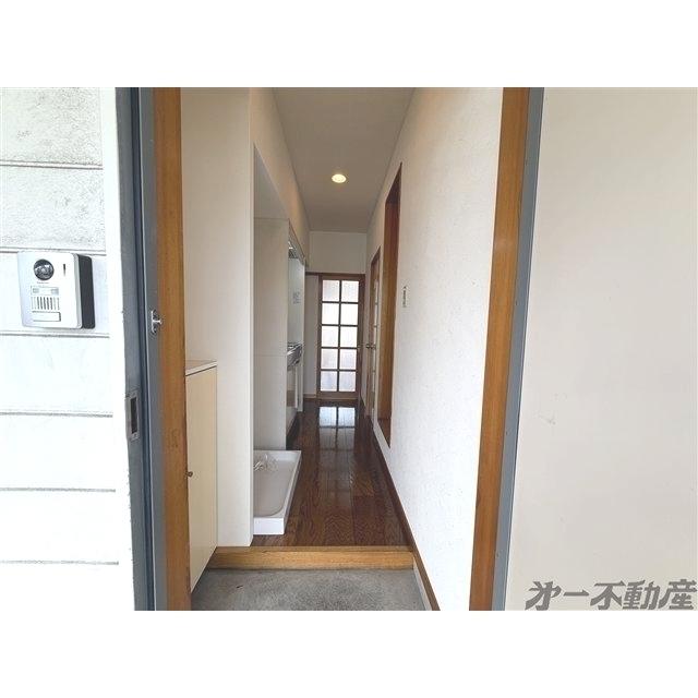 リンデンハイム（208） 玄関
