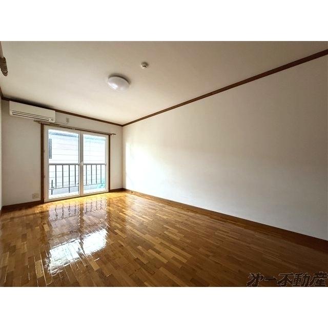 エバーグリーンTｓ・（105） 部屋画像