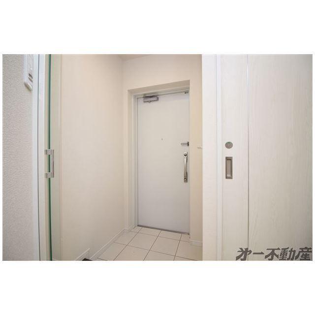 彩館・（101） 玄関