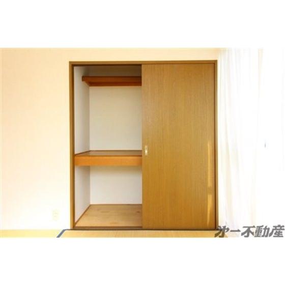 モンペリエ宮ノ前・（B102） 収納