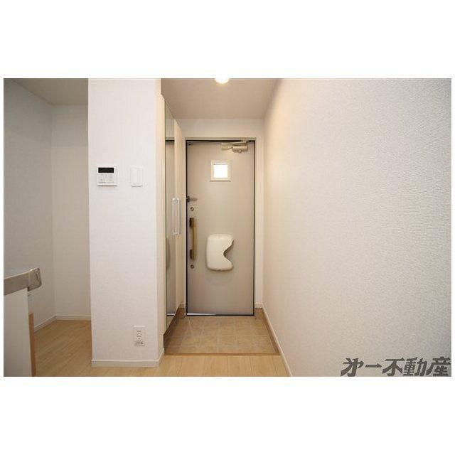 フォレスタ大和（106） 玄関