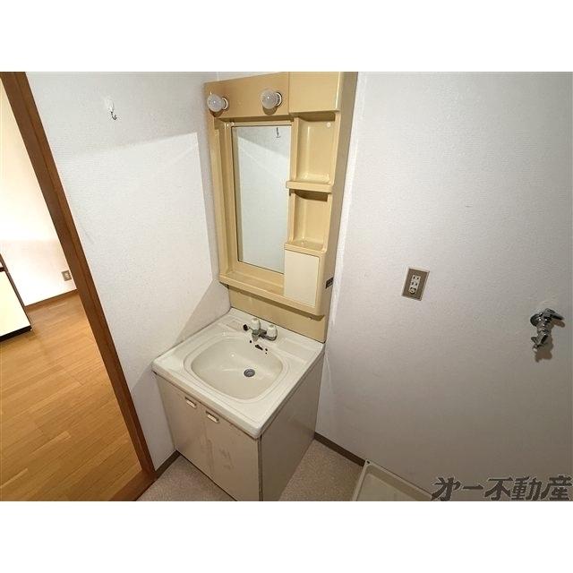 YAYOICHO FLAT（205） 洗面