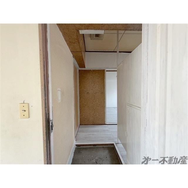 やんぱる下島B棟（505） 玄関