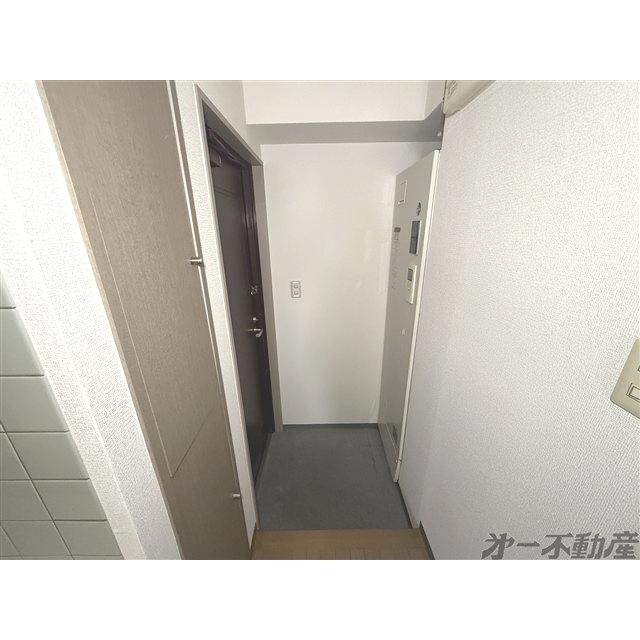 サンエール・（301） 玄関