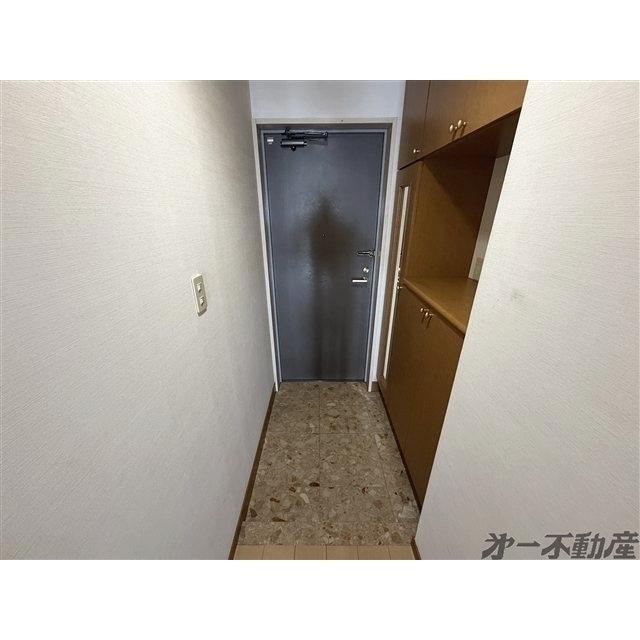 ウィスティリアヒルズ八幡（605） 玄関