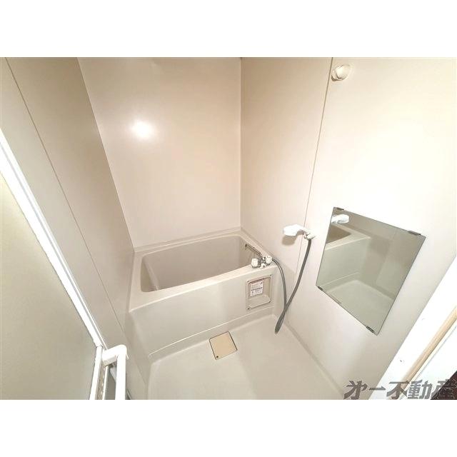 テテアテテ（101） 部屋画像